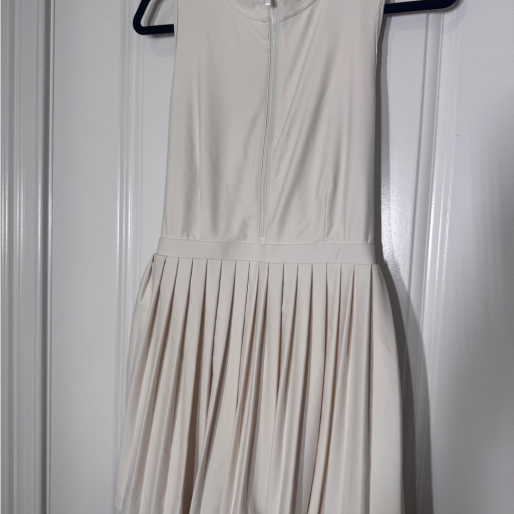 Elegant Cream Sleeveless Dress